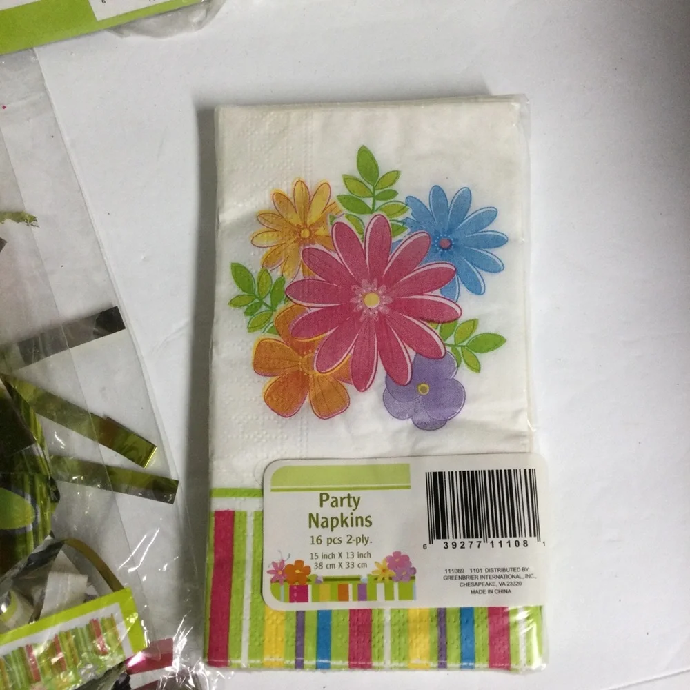 Pastel Party Decoration Set with Lanterns Banners Floral Tissue Garlands & Picks